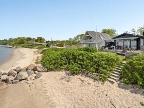 Holiday Home Käthe - 5m from the sea by Interhome